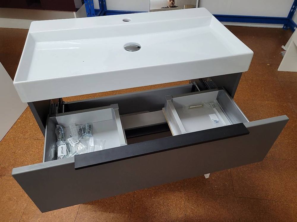 Badmöbel 80 CM Grau Matt mit Keramikwaschtisch Weiss